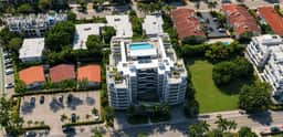 Chic Bay Harbor 3BR, Rooftop Pool, Free Parking - Image 2